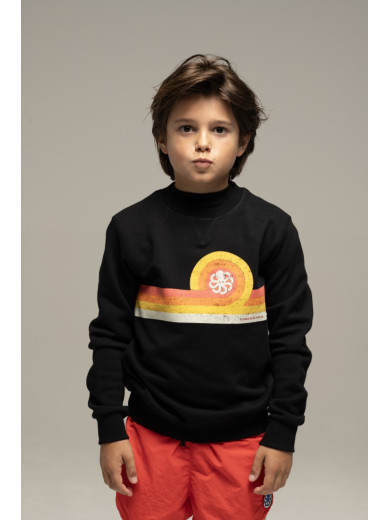 SWEAT CREWNECK KID WALLPAPER BLACK