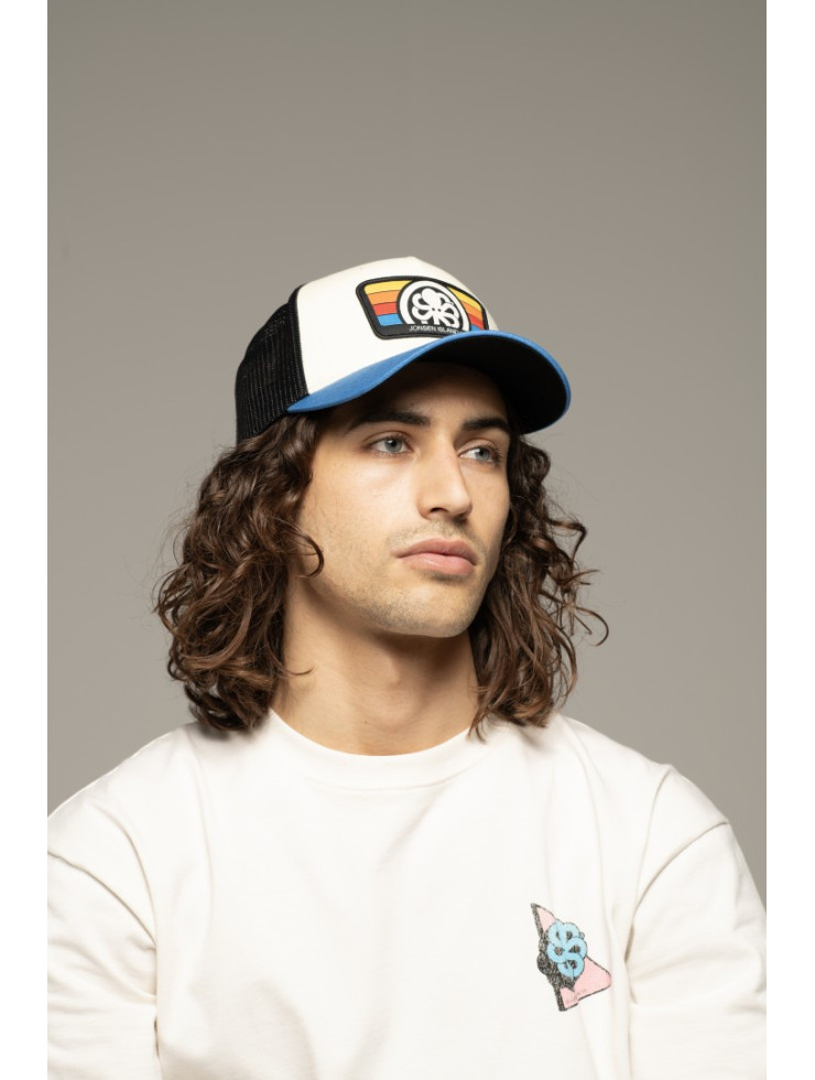 TRUCKER BURNED  BAJA CALIFORNIA